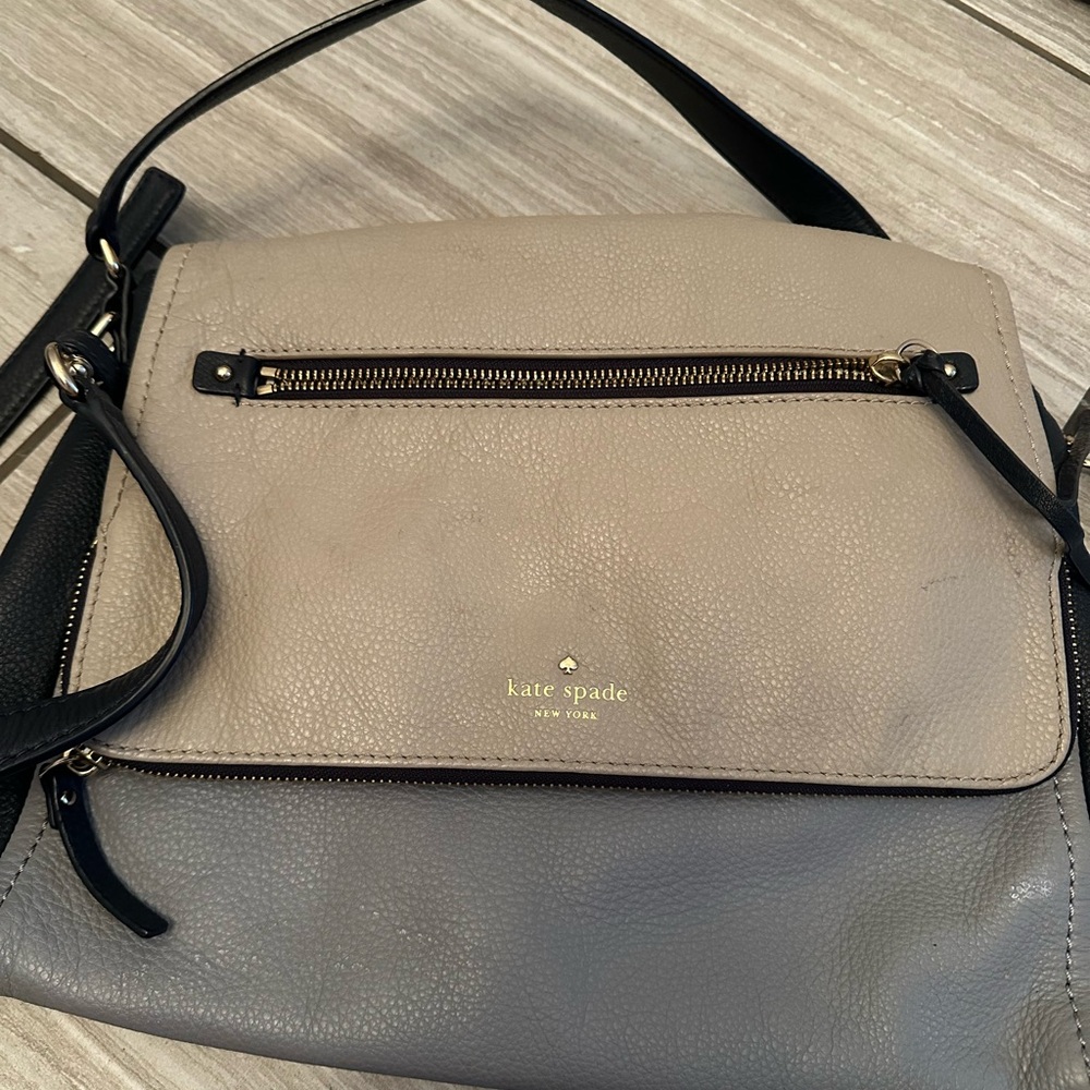Kate Spade Gray and Black purse